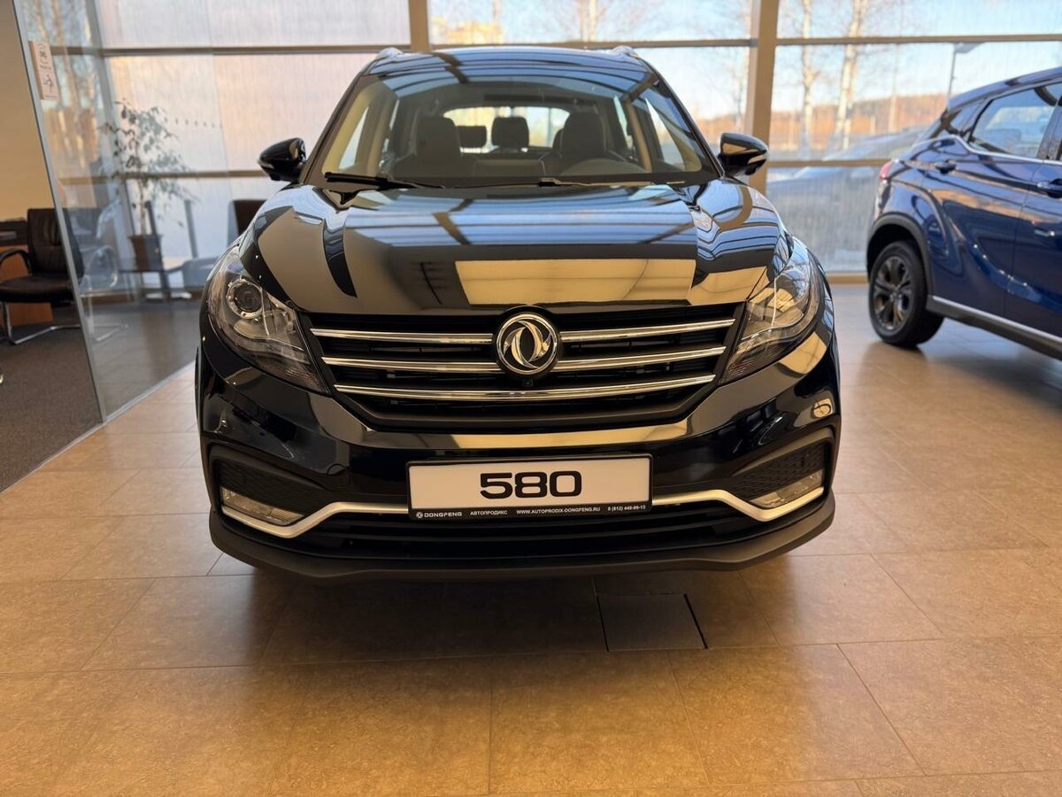 Dongfeng 580. Источник иллюстрации - auto.ru