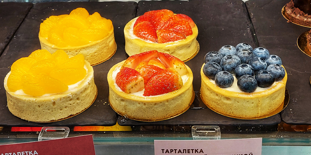 Кафе "Шоколадница" напротив Казанского собора 👉для неспящих в Петербурге. Кофе в бывшем доме купца 1-й гильдии