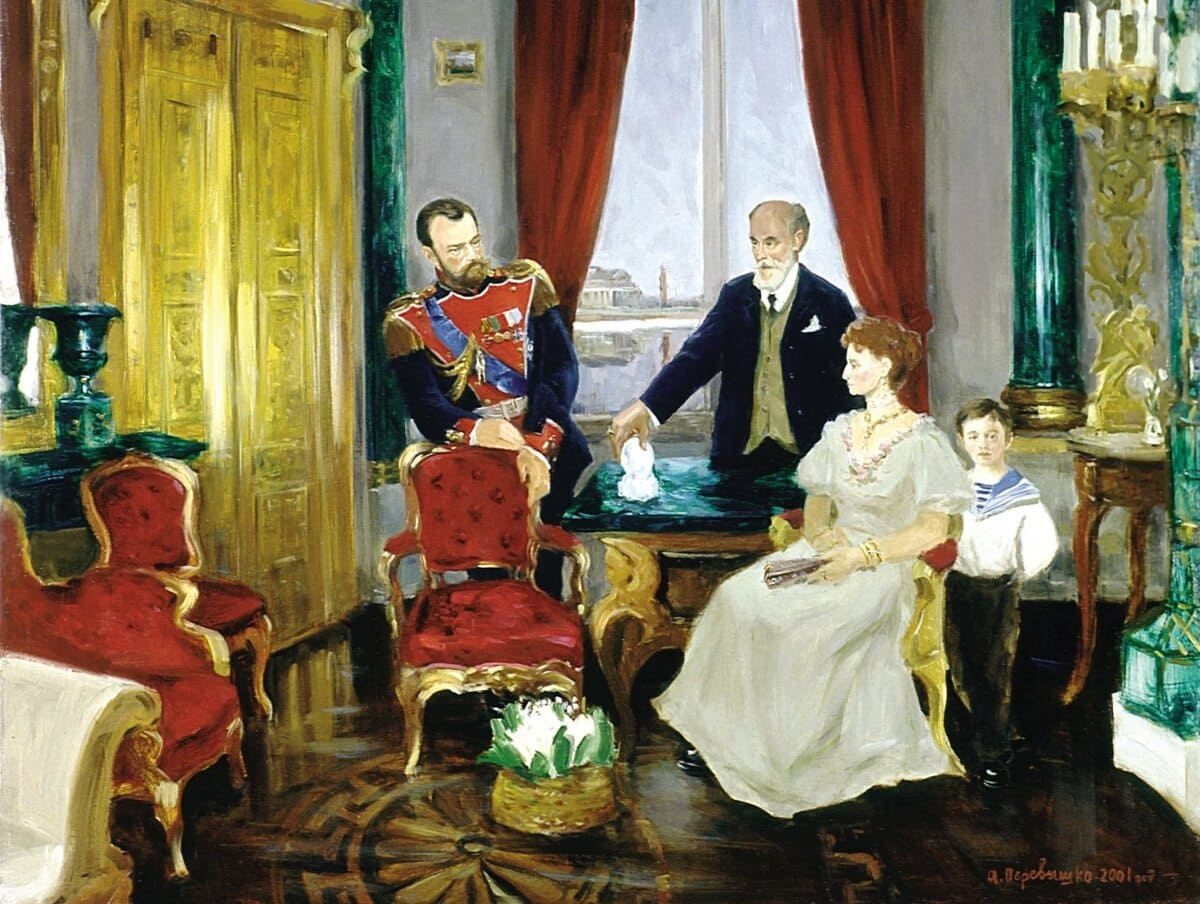 Анатолий Перевышко «Карл Фаберже с императорской семьей» (фрагмент)
Источник: https://worldofhistory.ru/kak-rabotal-faberzhe-i-kto-na-samom-dele-nes-zolotye-yaytsa