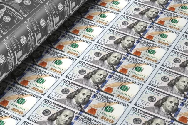    Чем отличаются доллары старого образца от новых?