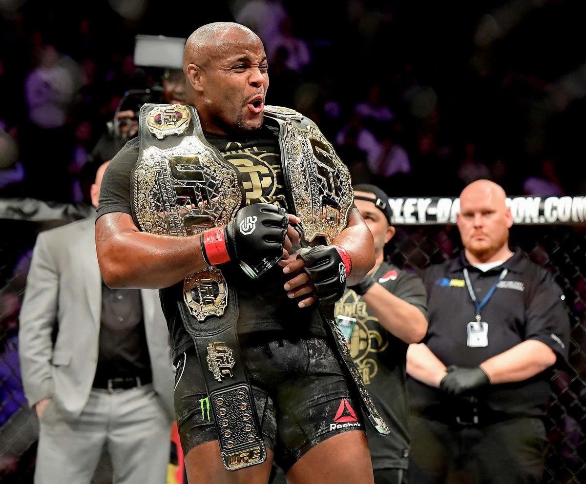 Даниель Кормье - чемпион в двух весовых категориях UFC