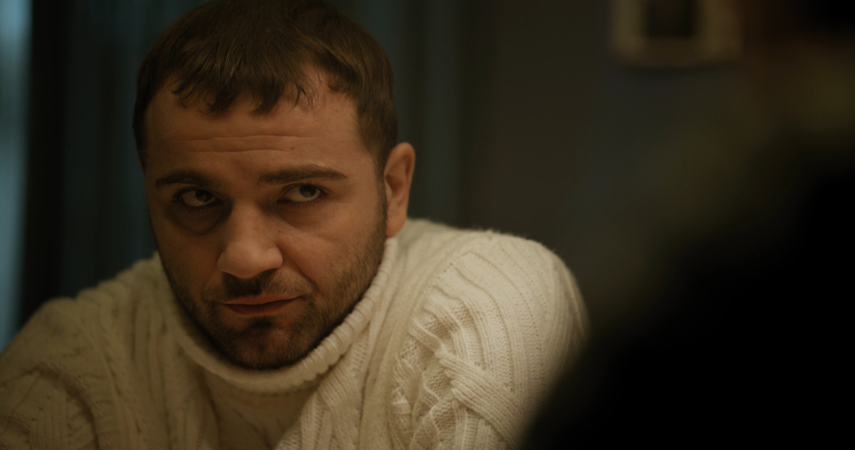 Кадр из сериала "Самозванец"