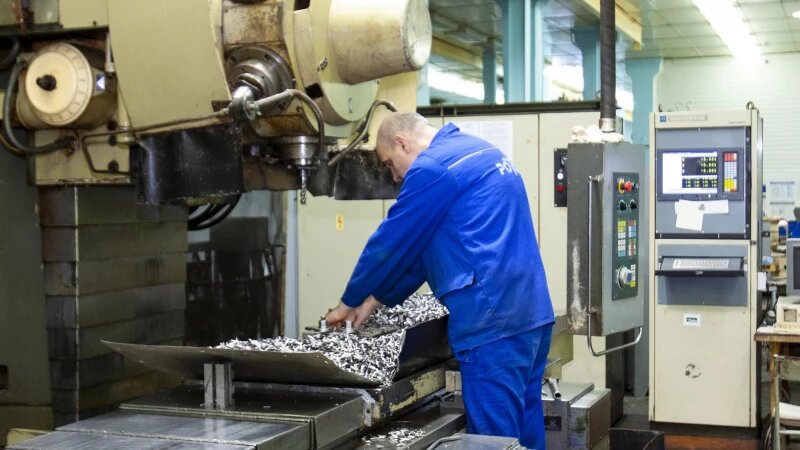     На заводе «Ротор». Анна Зайкова