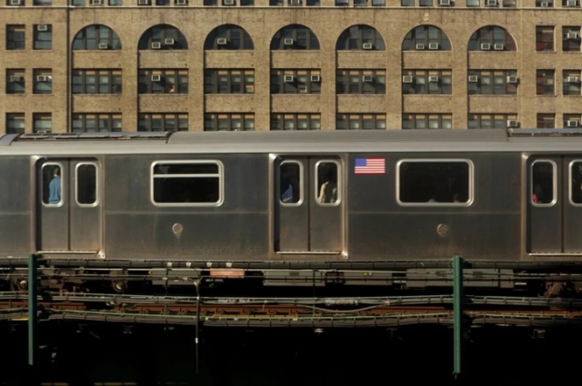    В метро Нью-Йорка произошла драка из-за кепки MAGA