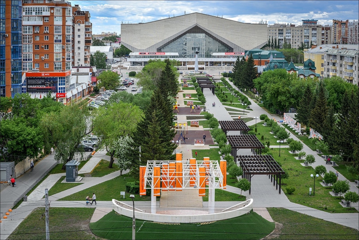 Бульвар Мартынова,  г. Омск. Фотография: Андрей Кудрявцев
