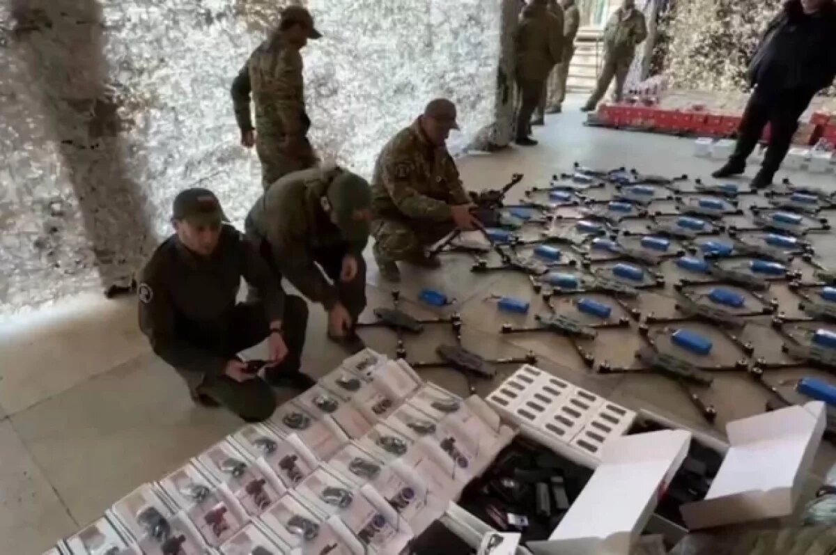    Дагестан отправил крупную партию гуманитарной помощи для военных в зону СВО