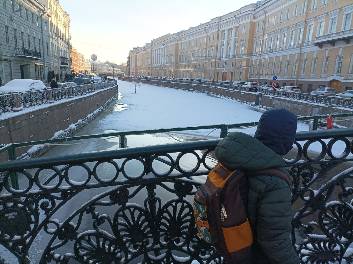 Новых фото нет, пусть будет приятное воспоминание из новогоднего Питера