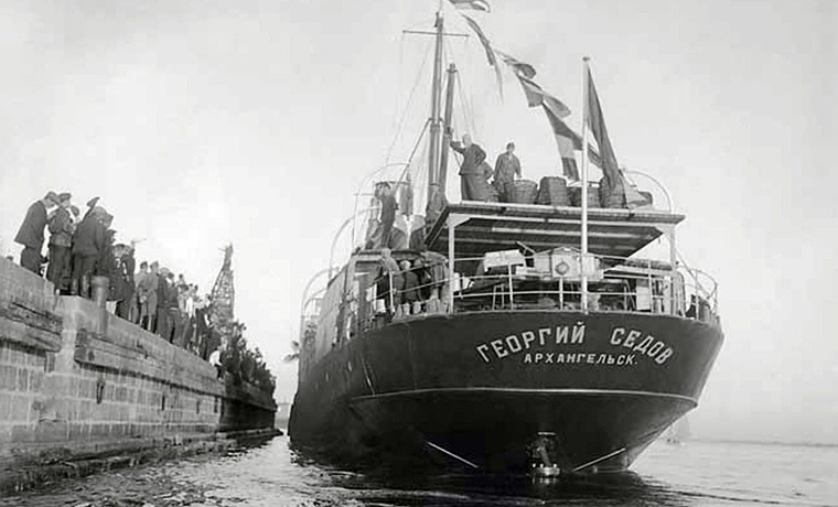 Начало экспедиции ледокола "Георгий Седов", 15 июля 1930 года. фото из ria.ru