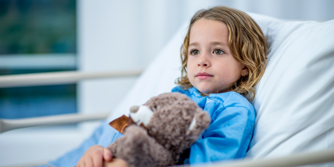 Если ребенок заболевает – что делать и НЕ делать родителям: как банальные простуды и более опасные состояния