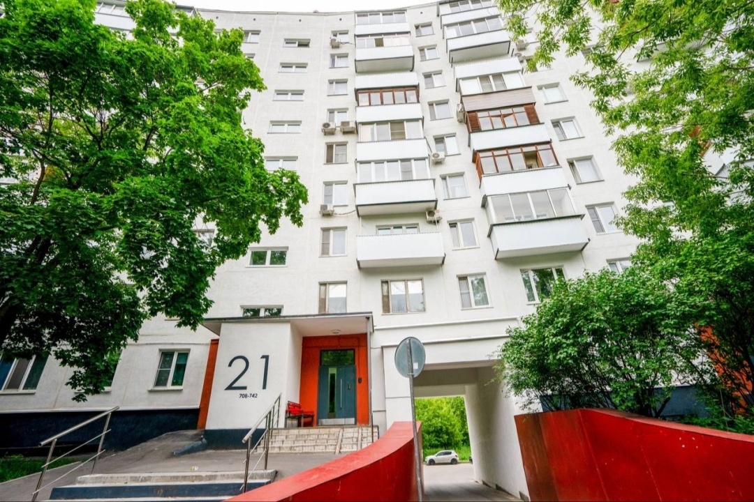    В Москве стартовали работы по капремонту фасадов жилых домов