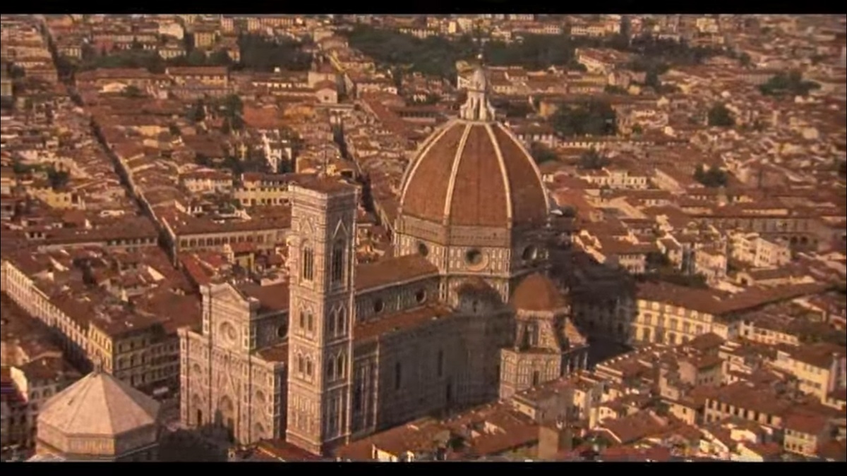 Дуомо Флоренции изначально строил человек без образования архитектора. Имеет ли это отношение к нижеизложенному? Возможно...