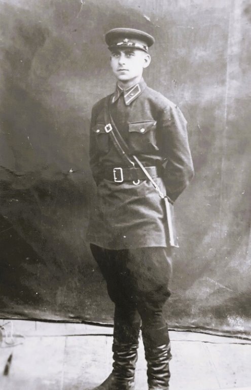 Запорожский Иван Николаевич 1941г. Фото МБУК КИКМ