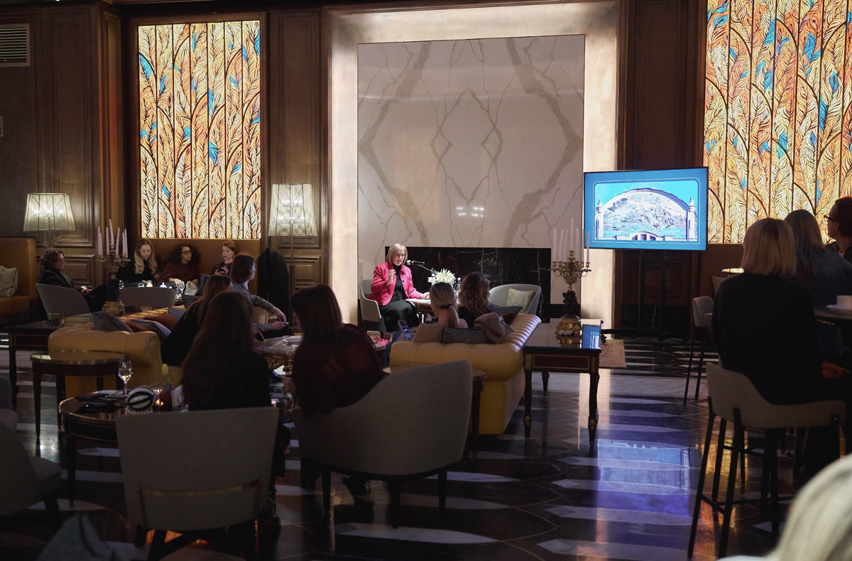     Гостиная «Метрополя»