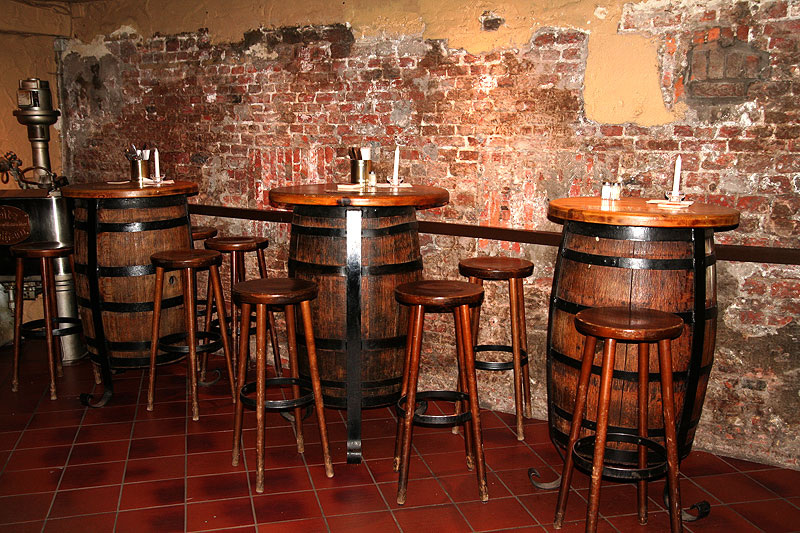 Вот, надо в следующий раз бочки где-нибудь надыбать.