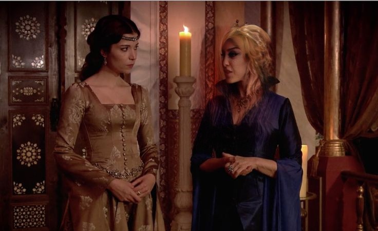 - Ну кто-то же должен разгребать все это! 