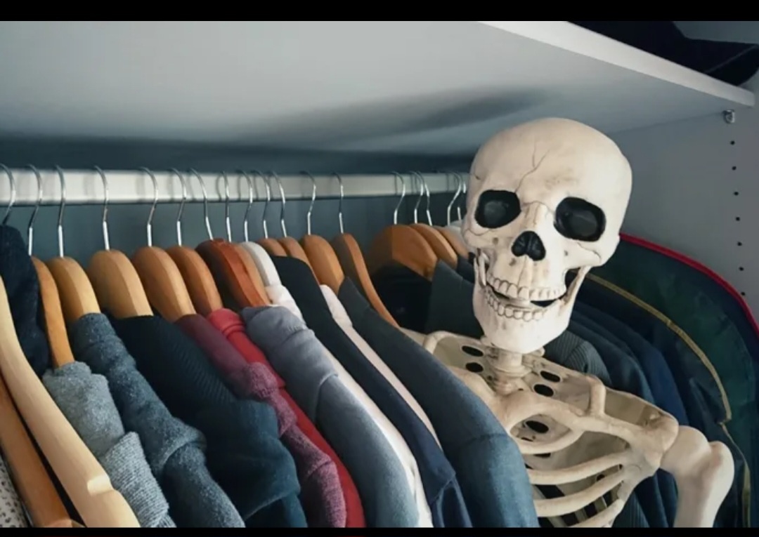 Скелет в шкафу 