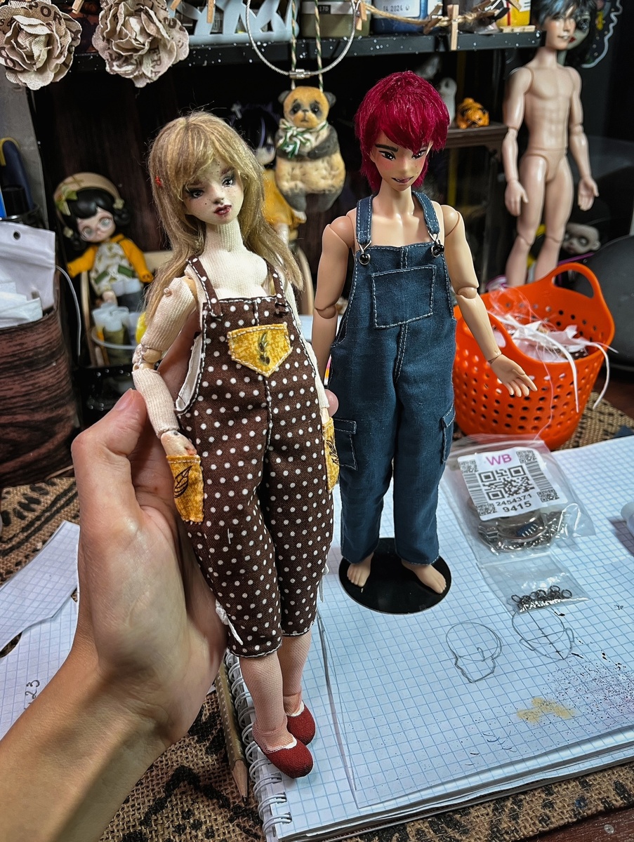 Фото автора. Голое фото тут нельзя, наверное, так что вот такое.