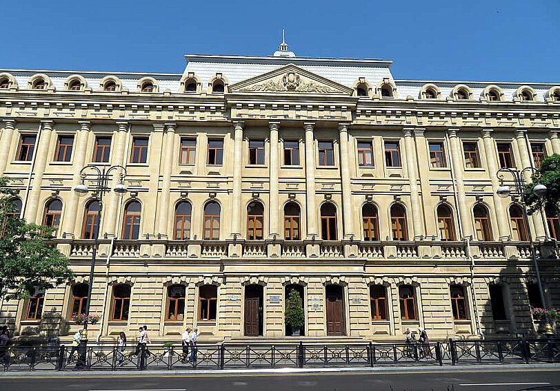 Заведение св. Нины сегодня (школа 132/134)