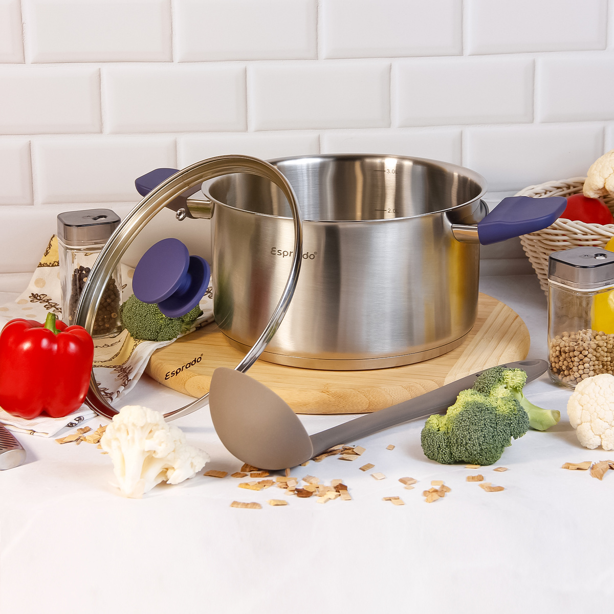 Кастрюля Lila, силиконовый половник Sense