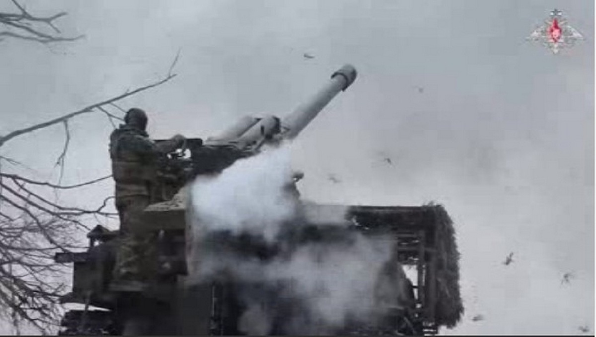    Артиллеристы «Северян» из курского приграничья осыпают снарядами укронацистов Сумской области