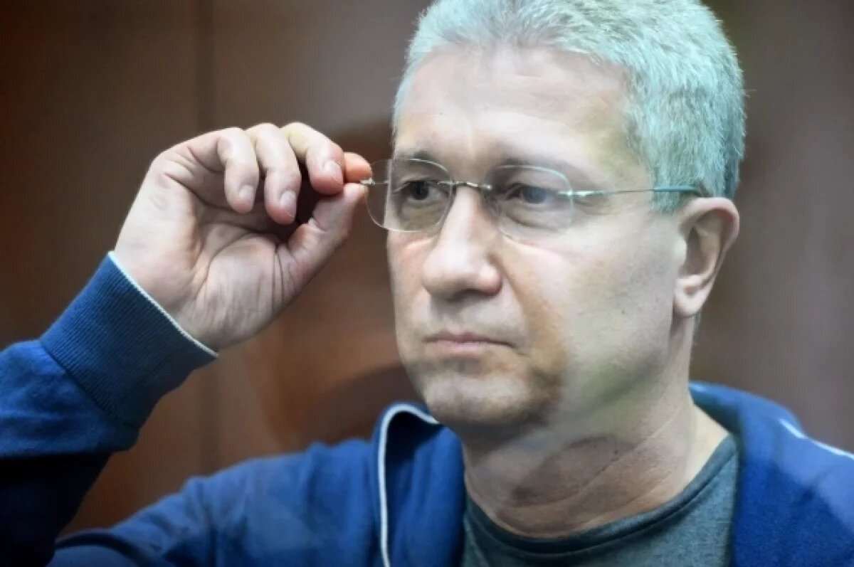    Общий ущерб по делу Тимура Иванова о растрате составил 4,1 млрд рублей