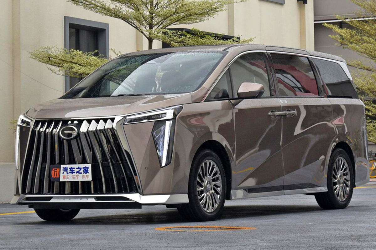 Минивэен GAC GN8