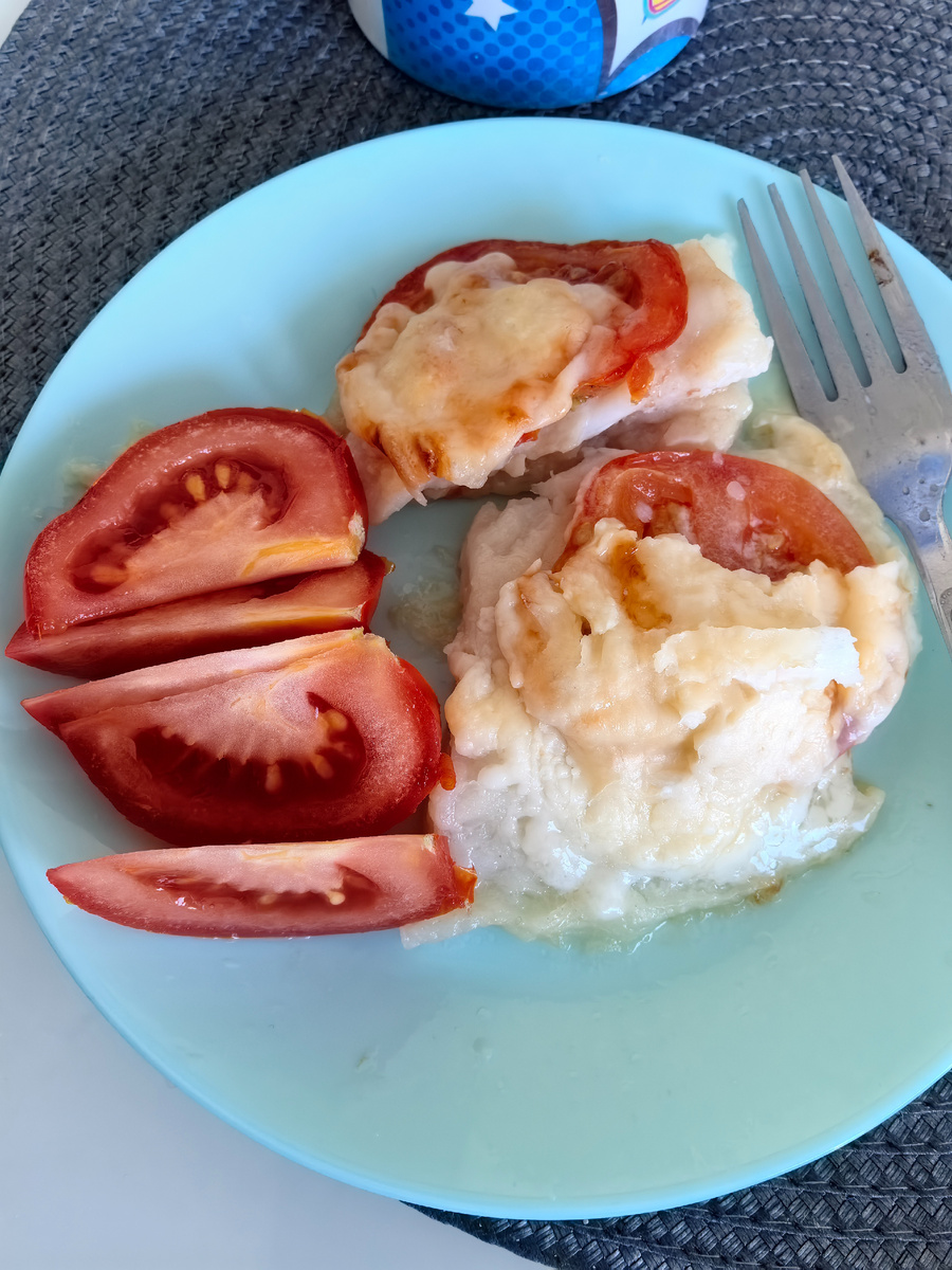 честно призна.сь - рыба пангасиус, а она не сильно диетическая