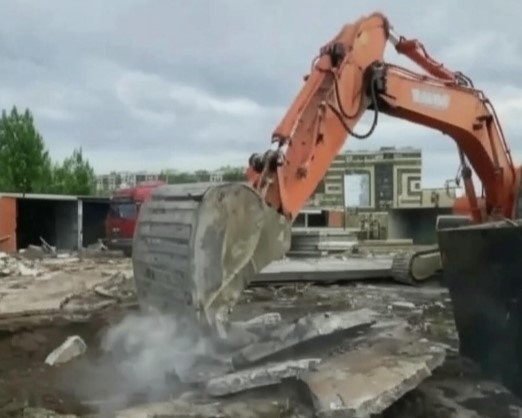 В июне 2025 года АО «ЗСД» начнёт освобождение территории для строительства Широтной магистрали скоростного движения 🛣️ на участке от Союзного проспекта до административной границы Санкт-Петербурга.