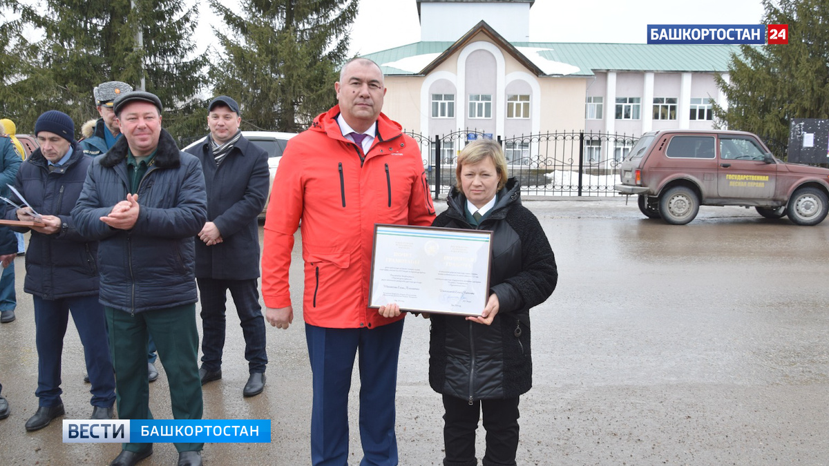    В Башкирии стартовали учения по тушению лесных пожаров
