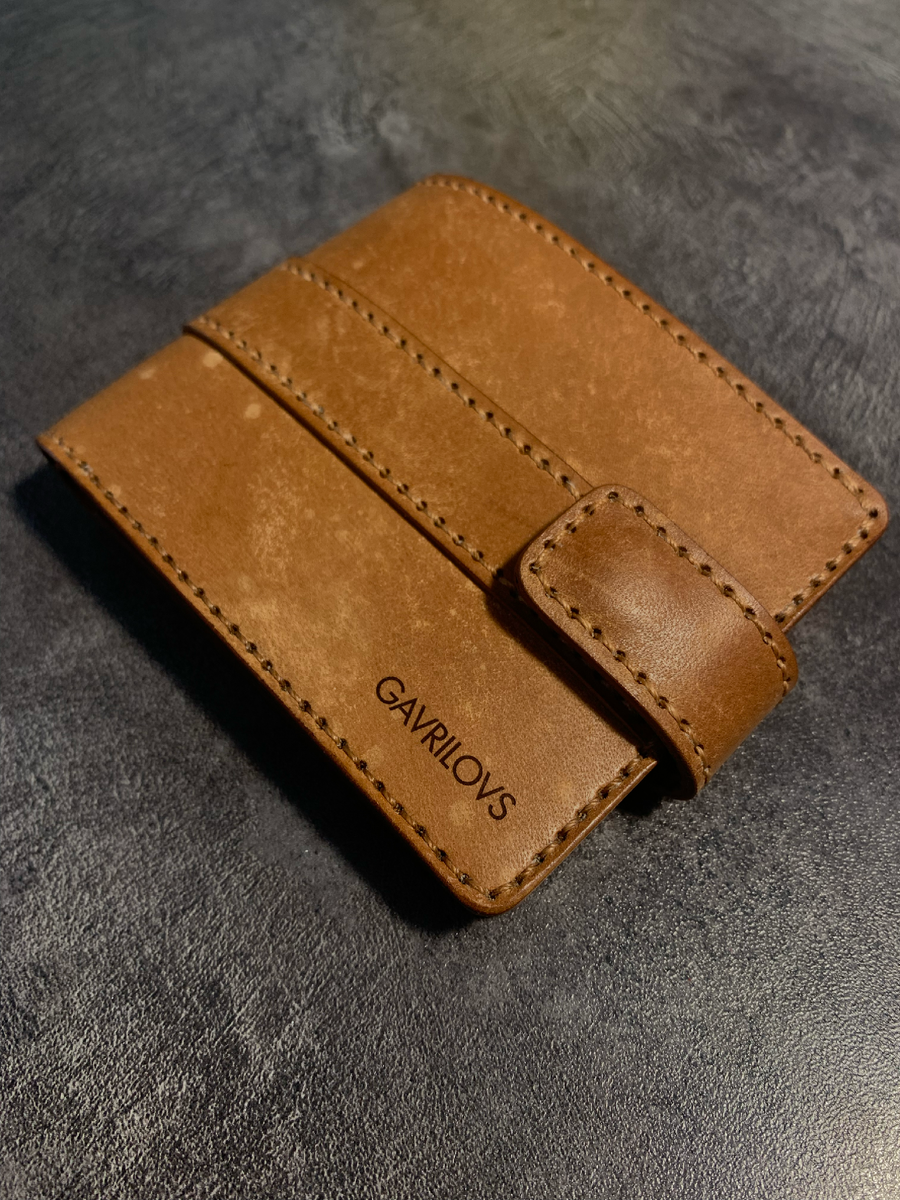 Бифолд из натуральной кожи растительного дубления, нашего производства.