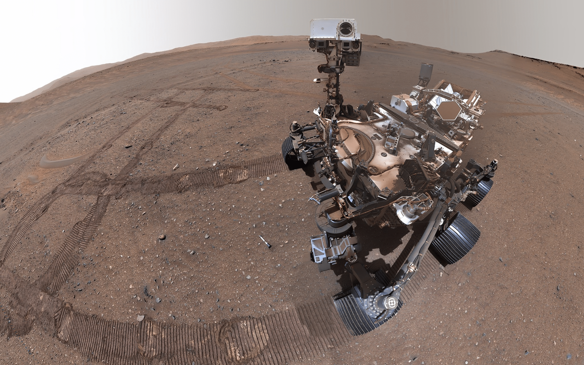 Марсоход "Персеверанс". Источник: https://golnk.ru/WxWdb