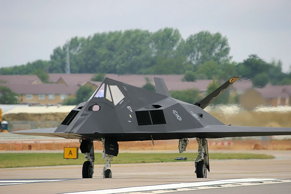F-117A
