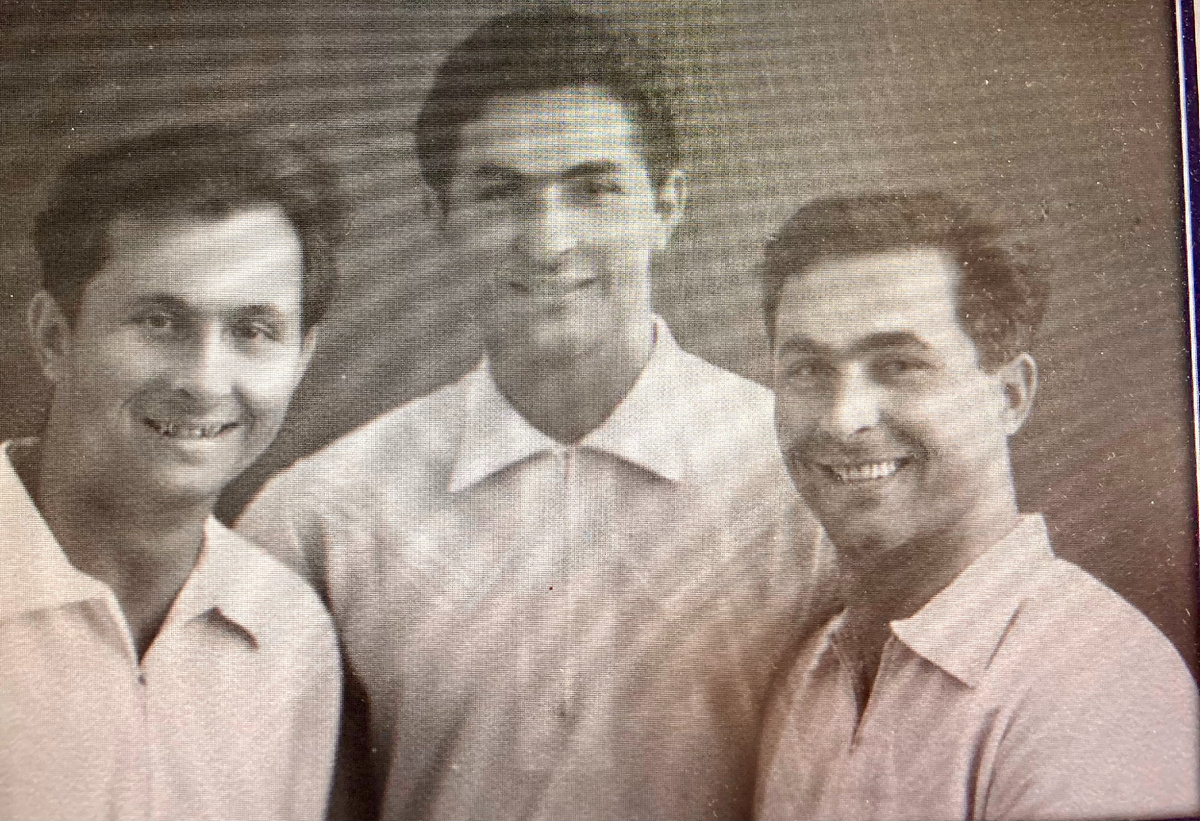 Младшие сыновья - Борис, Игорь и Леонард