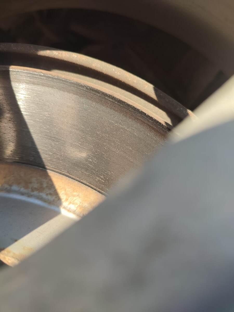 Задний левый диск