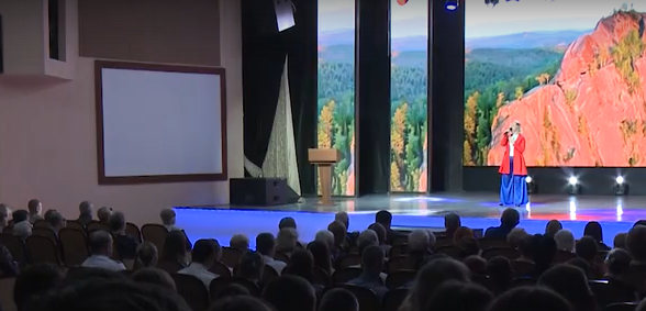     В Красноярске прошёл патриотический форум в канун 80-летия Победы