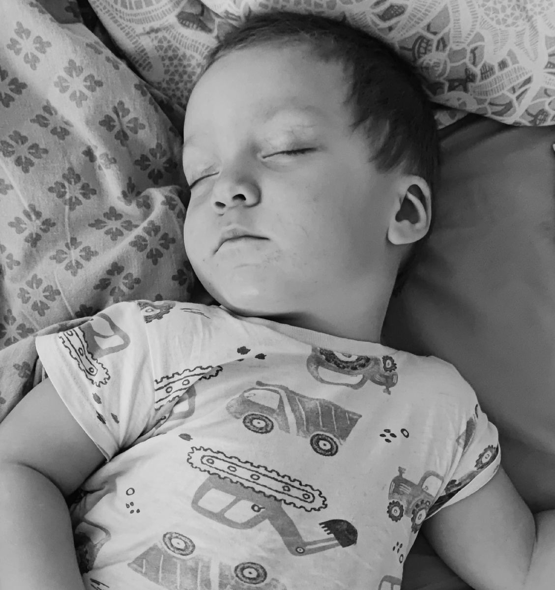 Спит больнушечка наша