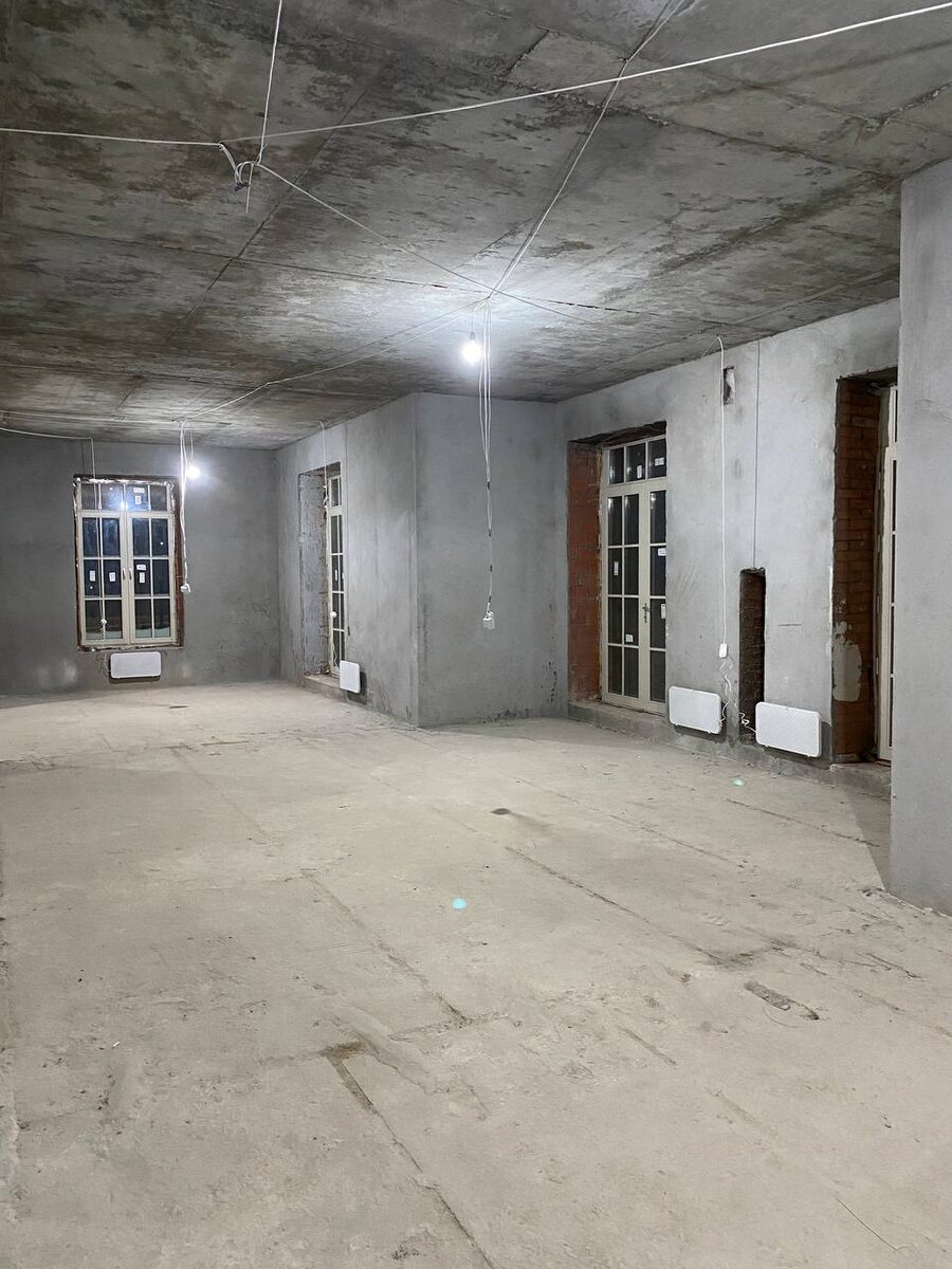 временная электрика и отопление.