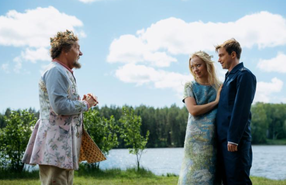 Царь — Маковецкий из к/ф «Горыныч» (2025). Фото со съемок — из интернета 