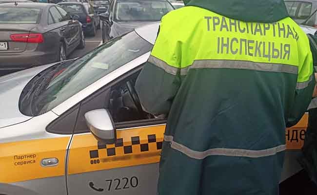 «Ты можешь работать, пока просто твоя персона не заинтересует, пока они не проверят любого подозрительного. Кто-то в поле зрения попался: пару кнопок нажать – и все, как на ладони, пожалуйста – штраф»