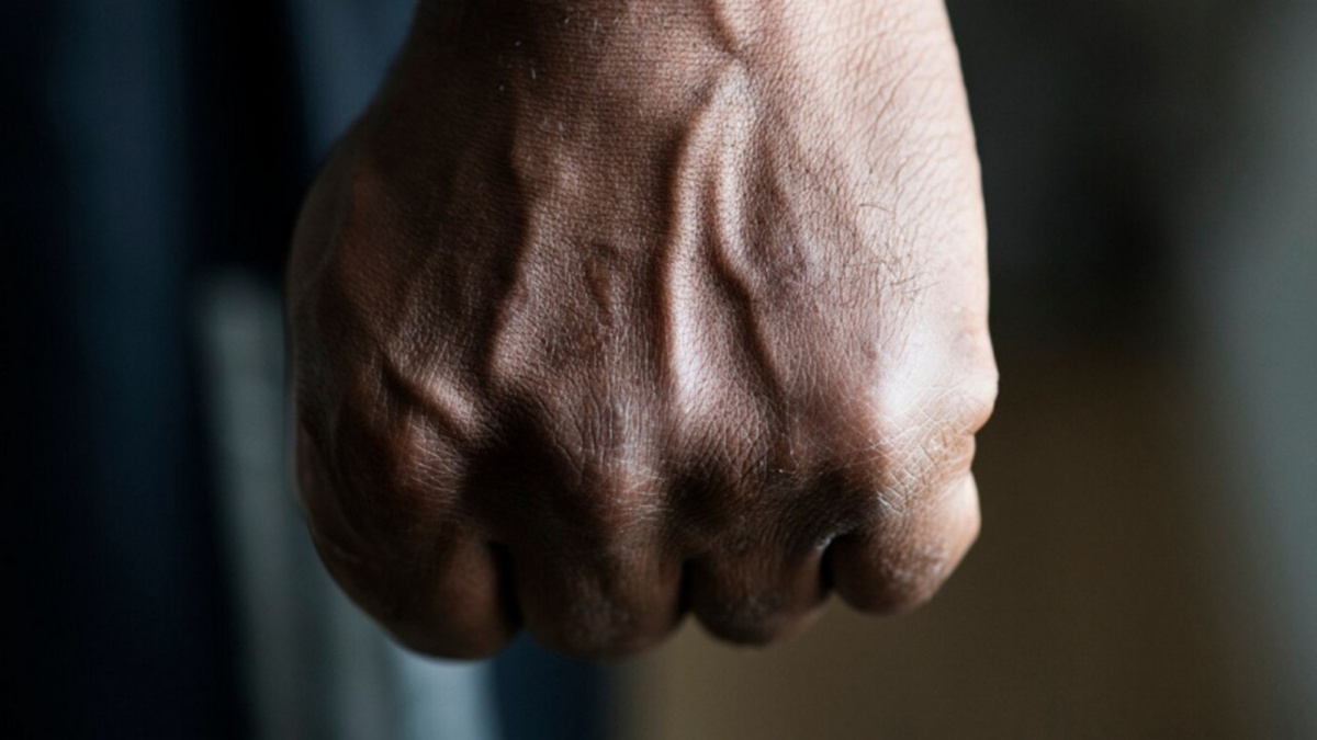    В Курске суд взыскал со школы компенсацию морального вреда в пользу ребенка, за драку в туалете