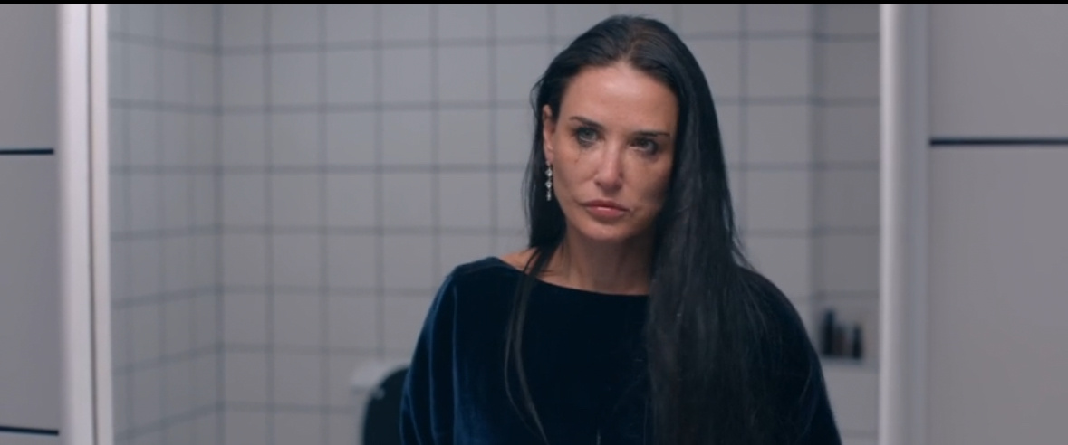 Разбор фильма «СУБСТАНЦИЯ».