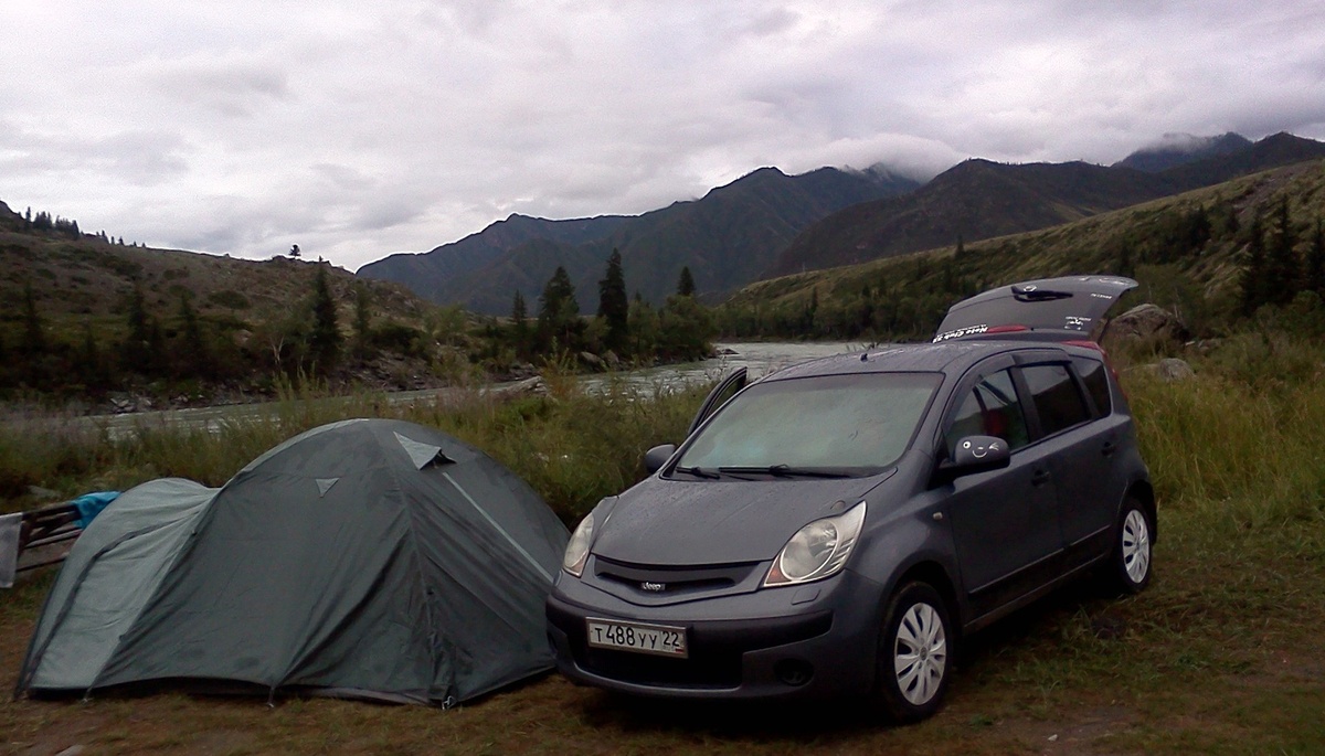 Хорошо, что палатку не забыли! 