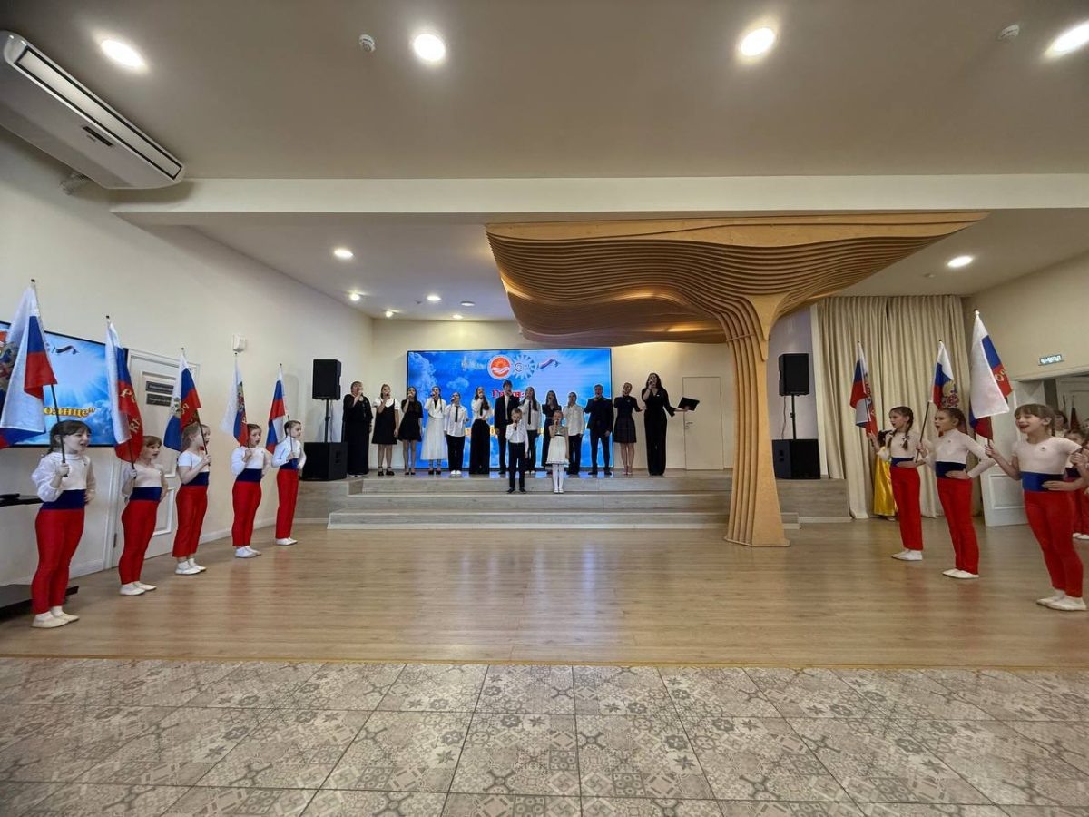    В Нижнем Новгороде прошёл благотворительный концерт-марафон в поддержку СВО и жителей Белгорода, Курска, Луганска и Донбасса