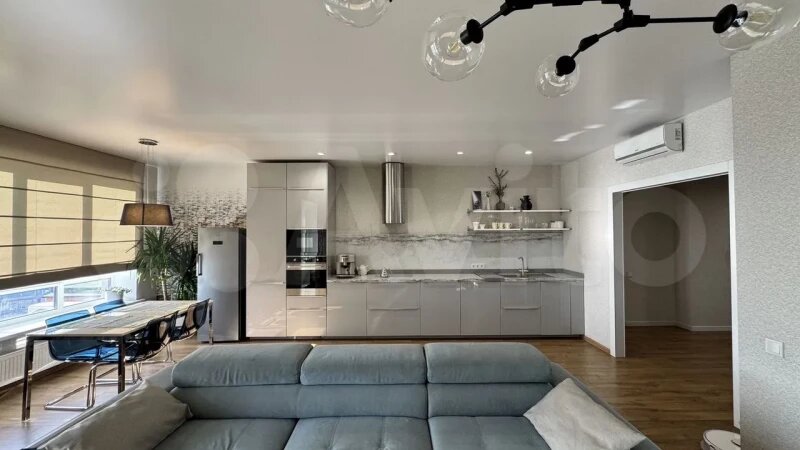     Квартира студента «Хогвартца» продается в Барнауле за 26 млн рублей «Авито»