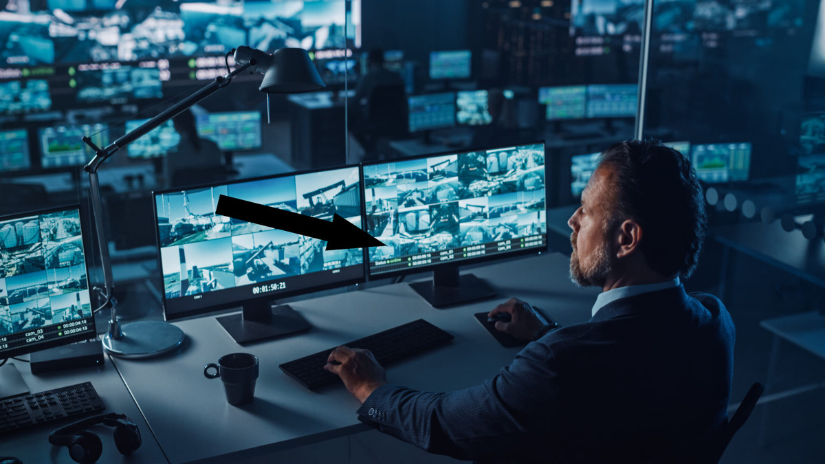    Тайна, скрытая в стальных крыльях: радиоперехват НАТО и операция "Голос"