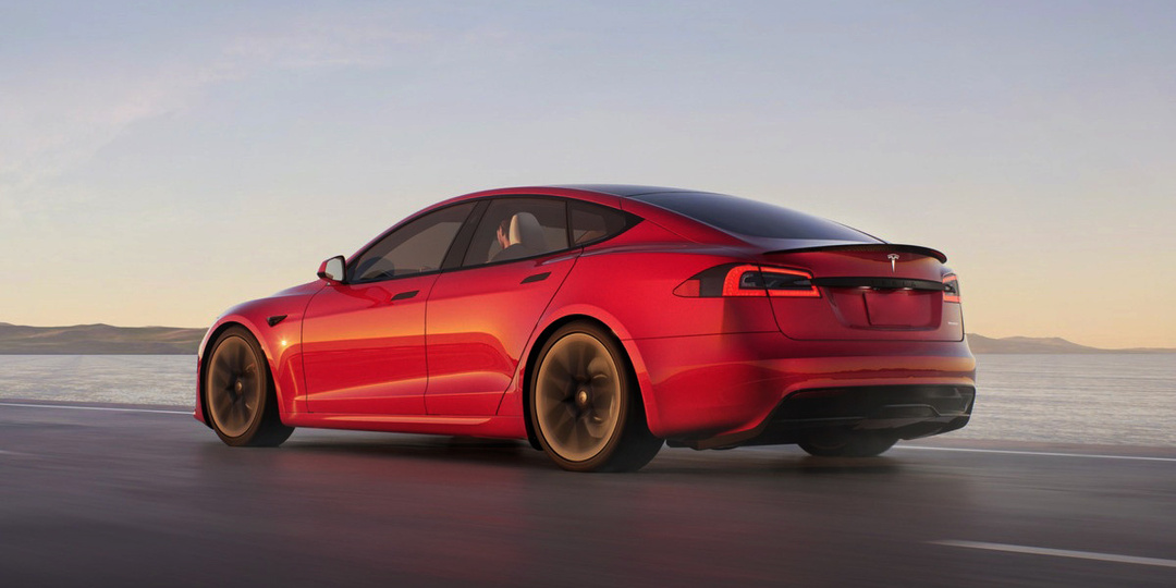 Tesla Model S: технические параметры и стоимость в Российской Федерации.