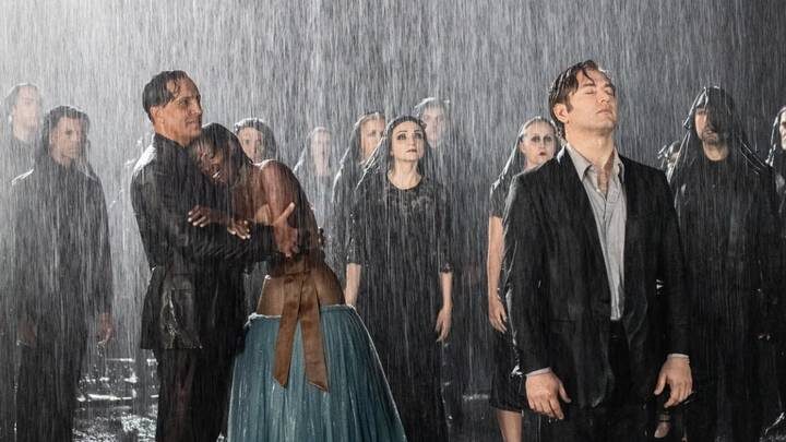  Кадры из фильма предоставлены Аrna Media