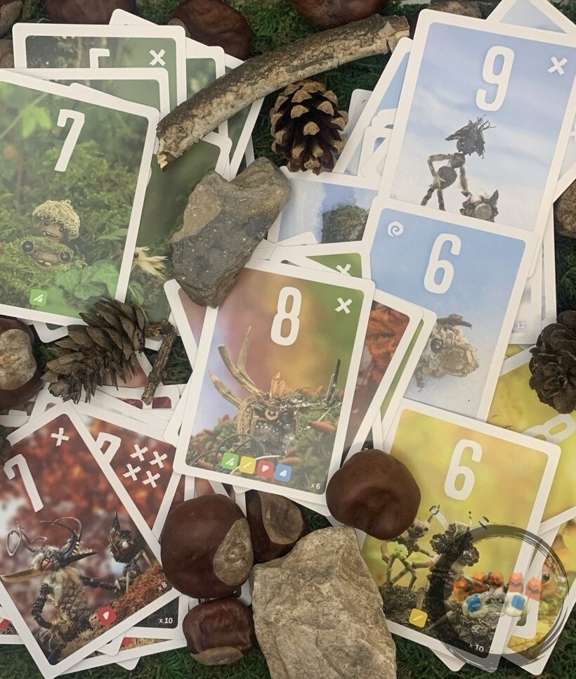 Карты 4 цветов и карты-джокеры