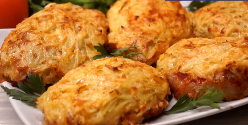 Мясо под шубой "Отказаться Невозможно". Нежное мясо и аппетитная хрустящая корочка, сытно и готовится не сложно