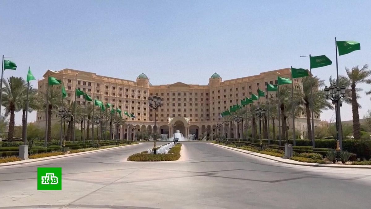    Карасин: переговоры РФ и США в    Эр-Рияде    «идут творчески»